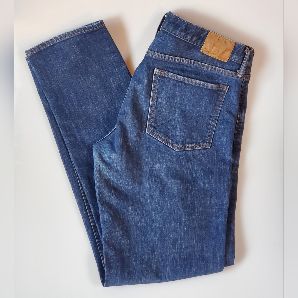 Gap 1969 Slim Jeans 33x34 Dark Finish - Like New